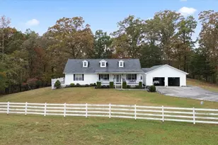 871 Robinson Rd, Chatsworth, GA 30705 - Photo 1