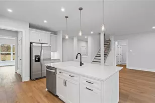 5390 Hyde Grove Dr, Cumming, GA 30040 - Photo 7