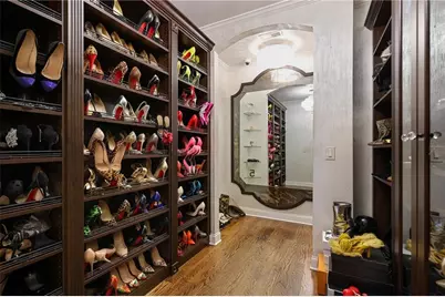 538 Sarabrook Place, Atlanta, GA 30342 - Photo 23