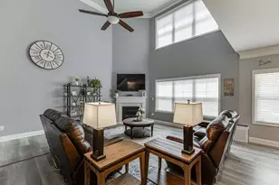 561 Wagon Hill Ln, Sugar Hill, GA 30518 - Photo 11