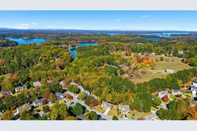 5995 Lake Windsor Parkway, Buford, GA 30518 - Photo 13