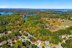 5995 Lake Windsor Pkwy, Buford, GA 30518 - Photo 13