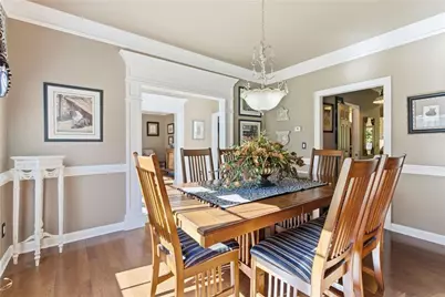 5995 Lake Windsor Parkway, Buford, GA 30518 - Photo 17