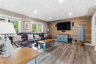 5995 Lake Windsor Pkwy, Buford, GA 30518 - Photo 35