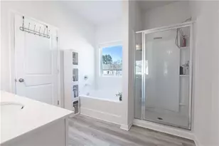 1135 Chastain Dr, Sugar Hill, GA 30518 - Photo 19