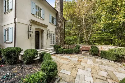 2485 W Wesley Road, Atlanta, GA 30327 - Photo 7