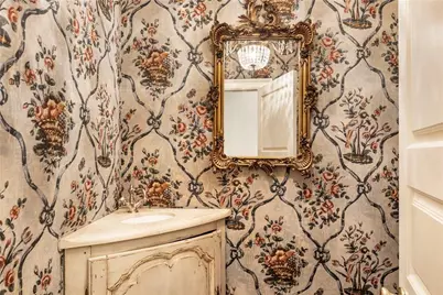 2485 W Wesley Road, Atlanta, GA 30327 - Photo 33