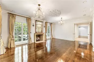 2485 W Wesley Rd, Atlanta, GA 30327 - Photo 15