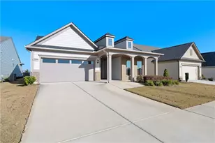 5031 Adler Ct, Hoschton, GA 30548 - Photo 1