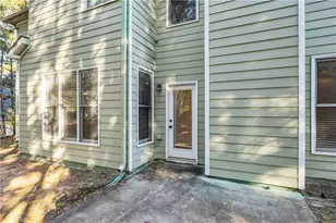 1427 Lost Bridge Rd, Marietta, GA 30008 - Photo 7