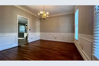 11175 Linbrook Lane, Johns Creek, GA 30097 - Photo 9