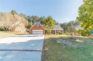 654 Huntington Trce, Winder, GA 30680 - Photo 1