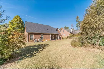 654 Huntington Trace, Winder, GA 30680 - Photo 47