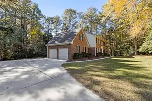 3083 Callie Still Rd, Lawrenceville, GA 30045 - Photo 3