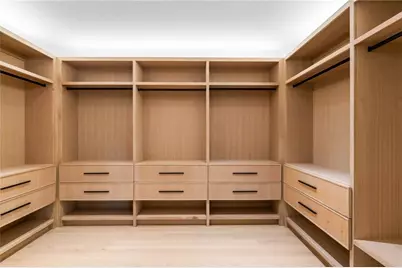 580 Elmwood Drive NE, Atlanta, GA 30306 - Photo 31