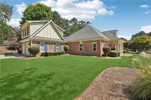 601 Redwood Ln, Canton, GA 30114 - Photo 11