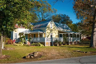 108 E Underwood Street E, Cleveland, GA 30528 - Photo 5