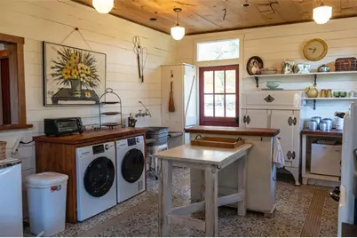 108 E Underwood Street E, Cleveland, GA 30528 - Photo 15