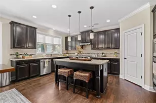 1114 Blue Water Ct, Buford, GA 30518 - Photo 17