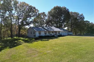 2053 Buttermilk Rd, Cave Spring, GA 30124 - Photo 5