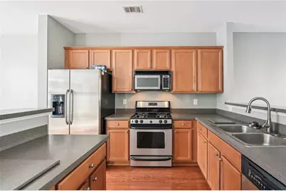 3555 Chattahoochee Summit Lane SE #23, Atlanta, GA 30339 - Photo 9