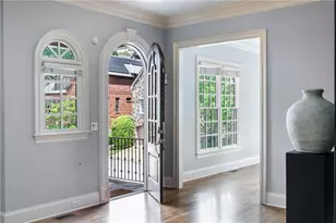 1720 Buckhead Valley Ln NE, Atlanta, GA 30324 - Photo 3