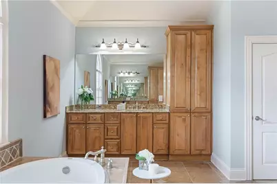 1720 Buckhead Valley Lane NE, Atlanta, GA 30324 - Photo 29