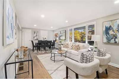 2488 Hi Roc Circle NE, Conyers, GA 30012 - Photo 9