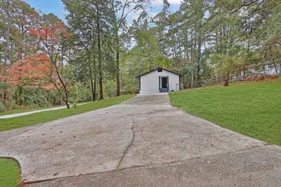 2488 Hi Roc Circle NE, Conyers, GA 30012 - Photo 33