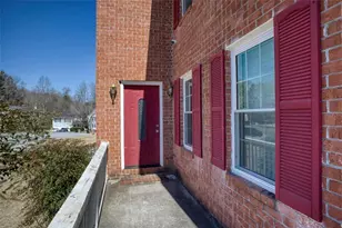 5950 Batson Ct, Atlanta, GA 30349 - Photo 3