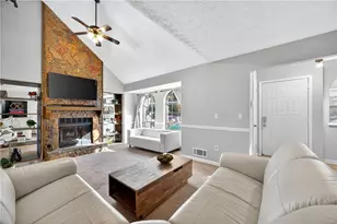 840 Brandy Oaks Ln, Stone Mountain, GA 30088 - Photo 7