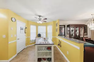 1157 Forest Glen, Jonesboro, GA 30238 - Photo 9