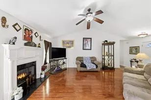 1157 Forest Glen, Jonesboro, GA 30238 - Photo 5