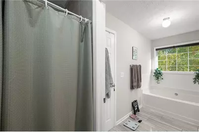 965 Sugar Meadow Drive, Sugar Hill, GA 30518 - Photo 23