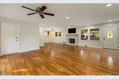 1865 Briarlake Circle, Decatur, GA 30033 - Photo 9