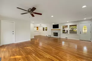 1865 Briarlake Cir, Decatur, GA 30033 - Photo 9