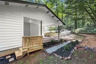 1184 Alemeda Dr, Marietta, GA 30066 - Photo 27