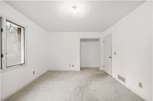 355 Heritage Ln, Alpharetta, GA 30009 - Photo 17