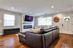 2352 Marion Cir, Decatur, GA 30032 - Photo 5