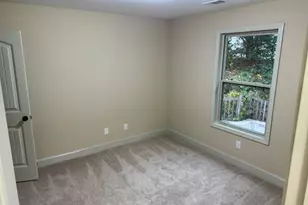 1021 Channel Dr, Lawrenceville, GA 30046 - Photo 7