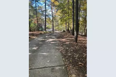 18 W Wesley Ridge, Atlanta, GA 30327 - Photo 5