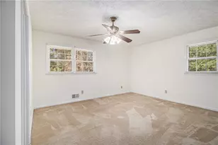 923 Tall Pine Ct SW, Stone Mountain, GA 30087 - Photo 19