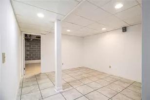 923 Tall Pine Ct SW, Stone Mountain, GA 30087 - Photo 33