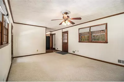 923 Tall Pine Court SW, Stone Mountain, GA 30087 - Photo 11