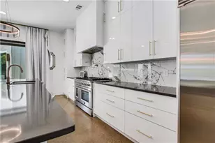 101 Henderson St, Woodstock, GA 30188 - Photo 13