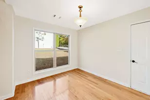 738 York View Dr, Auburn, GA 30011 - Photo 15