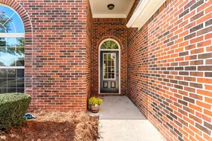 738 York View Dr, Auburn, GA 30011 - Photo 3