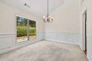 738 York View Dr, Auburn, GA 30011 - Photo 9