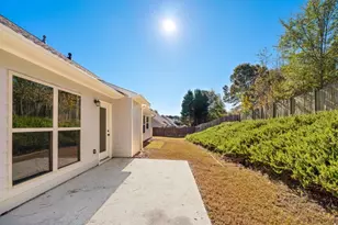 738 York View Dr, Auburn, GA 30011 - Photo 33