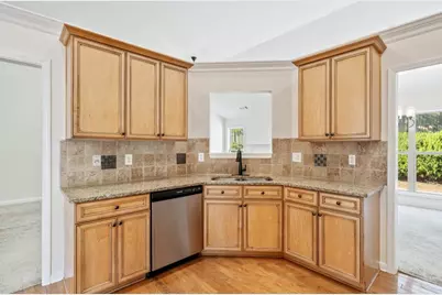 738 York View Drive, Auburn, GA 30011 - Photo 11